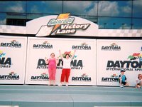 photos 2000-200901244